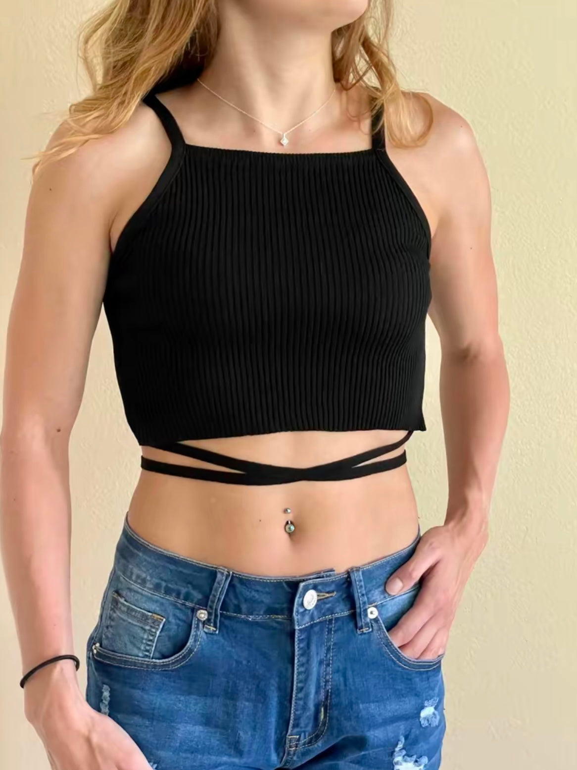 Chic & Comfy Sleeveless Crop Tops for Spring, Summer & Fall