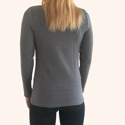 Fitted Long Sleeve Gray Top with Button Accents